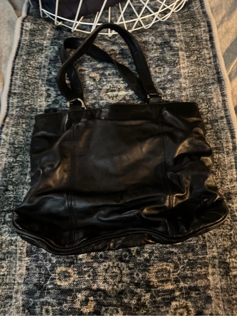 Echo Black Leather Multi-Pocket Messenger Bag